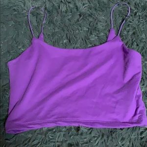 purple tank top